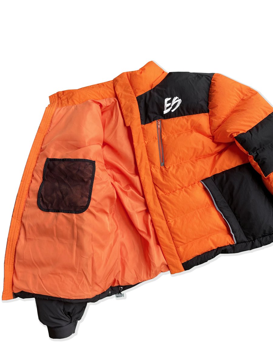 ETHNICMARI's tweet photo. NEW ITEMS 11/26/21 
JACKETS w/ REMOVABLE HOOD https://t.co/YeqjWw2G7s