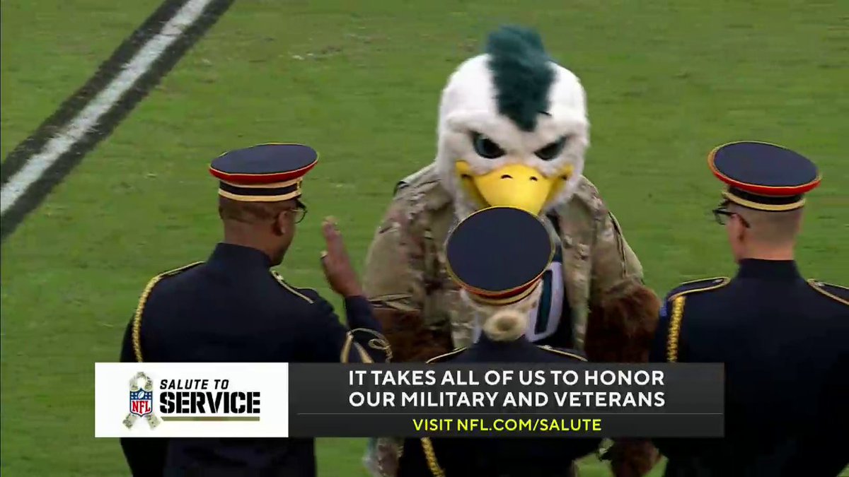 dhm's tweet image. For some reason this guy saluted Swoop