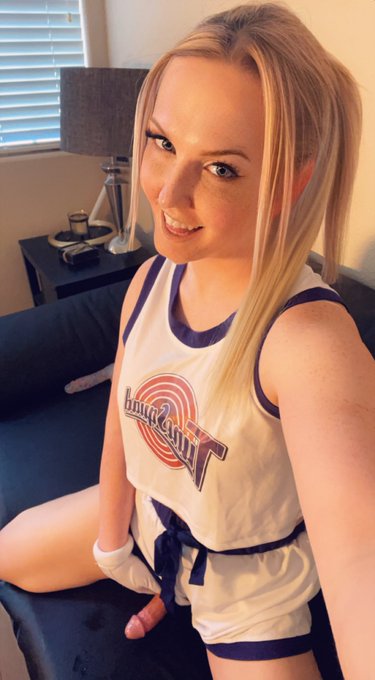 Don&rsquo;t ever call me doll 😈  https://t.co/U9mlBkhCte https://t.co/tL6moSpyIc