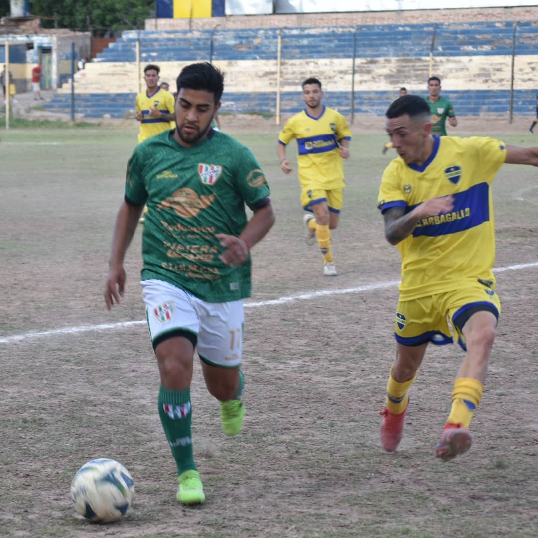 DepGuaymallen's tweet photo. FINAL DEL PARTIDO | Guaymallén igualó sin goles frente a Boca de Bermejo. https://t.co/WhJzK94vlK