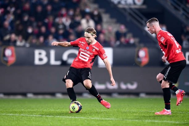 srfc_roazhon's tweet photo. Qui d'autre que le prince Lovro 👑 https://t.co/mChyuKAhBm