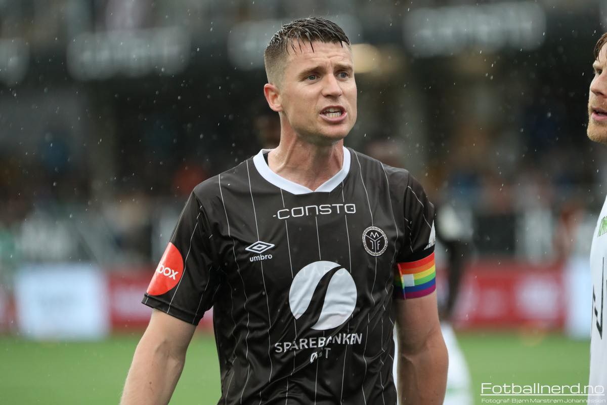 fotballnerdno's tweet photo. Gauseth etter straffebom og overtidsdrama: - Han burde ha like dårlig samvittighet som meg - https://t.co/YZAekUdgd3 #fotballnerd https://t.co/DEd7OwtPpp