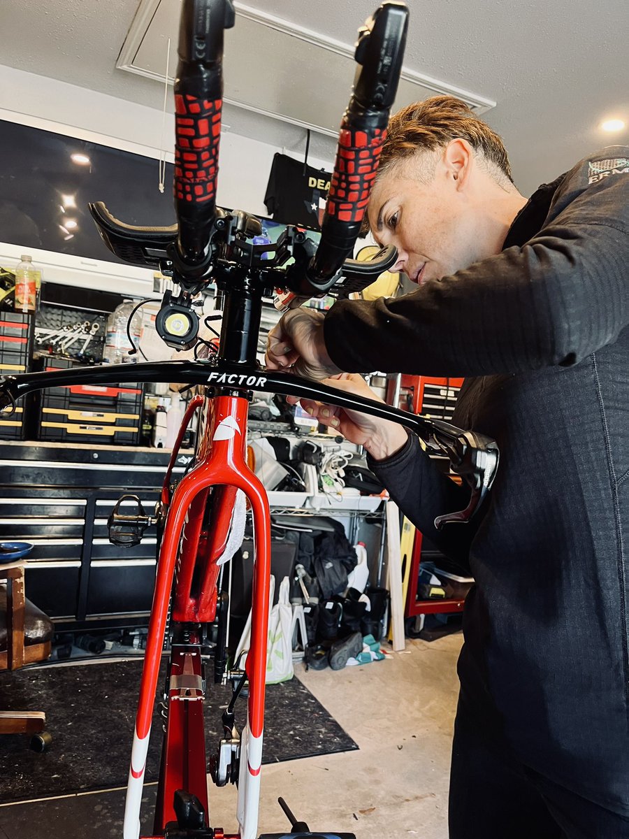 atx_tracy's tweet photo. Doing a little fine tuning and maintenance on my Factor Slick used for Ultra races and ITT’s.  Dual purpose bike for me, 500 mile race one weekend and a 40K ITT the next. https://t.co/i1X73Nl4HB