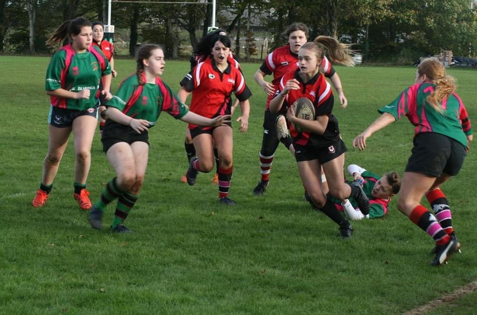 LolaroxySmith's tweet photo. Fully recovered from #COVID19 &amp; back to it💪🏼🏉…a few from todays game against @Drybrook__RFC 😎 #walcats @boarugby #girlsrugby https://t.co/wmmQmaqDG5