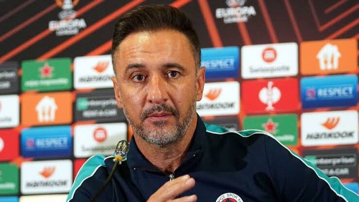 Vitor pereira maç sonu : O direk bana girseydide o şutlar gol olsaydı keşke çok çabaladık ama olmadı haftaya daha iyi bir Fenerbahçe izleyeceksiniz ....