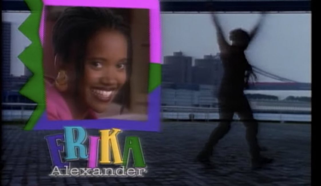 7 year old me thought this was her dancing in the background.