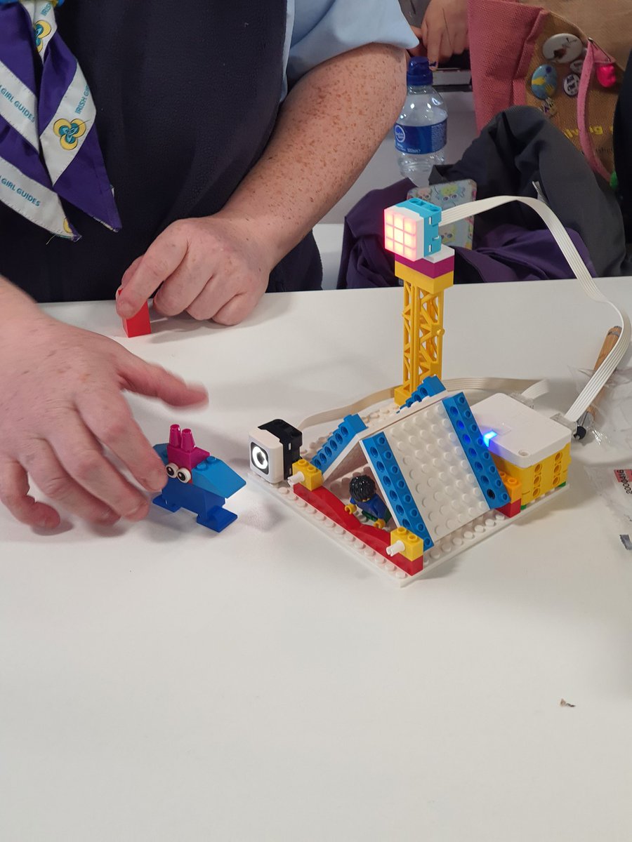 DCULEIS (@dculeis) on Twitter photo What a weekend hosting <a href="/IrishGirlGuides/">Irish Girl Guides</a> members and leaders from across the country... We discovered STEM, Sustainability, Creativity, Innovation, Coding,Robotics and so much more! #scienceweek #believeinscience #womeninstem #womenintech What a weekend hosting <a href="/IrishGirlGuides/">Irish Girl Guides</a> members and leaders from across the country... We discovered STEM, Sustainability, Creativity, Innovation, Coding,Robotics and so much more! #scienceweek #believeinscience #womeninstem #womenintech