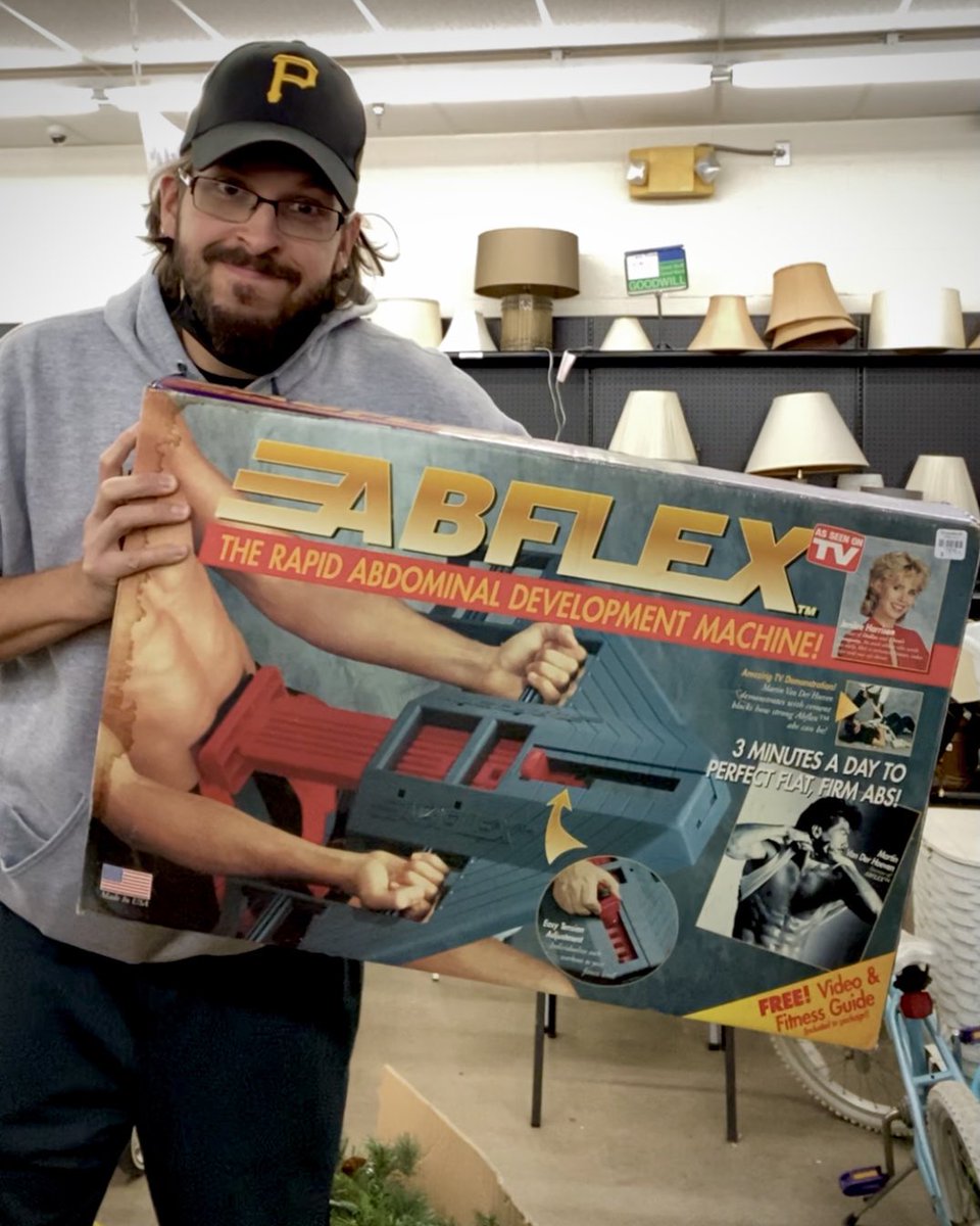 DSFedor's tweet photo. If I still bought and sold shit at a fleatique as my side hustle, this #ABFLEX would be the perfect item to pick and flip! With no real space at the moment, it’s instead a great item to #CatchAndRelease. https://t.co/a5LU3sUjSU