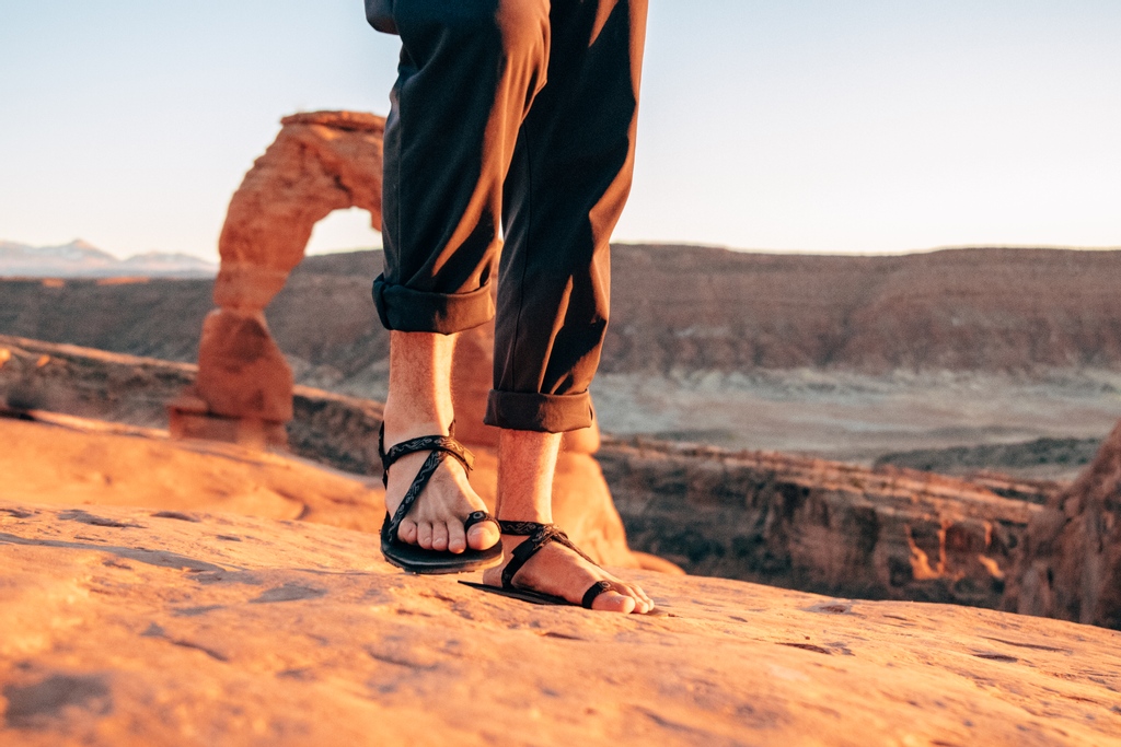 XeroShoes's tweet photo. @travelworldculture chasing sunlight π
#xeroshoes #livefeetfirst #movementmovement https://t.co/PWZ2A6XZHI