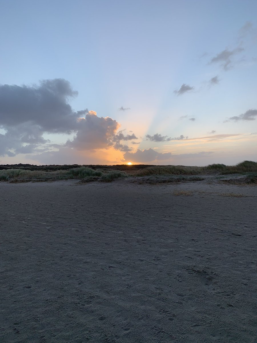 Schiermonnikoog was prachtig én winderig. Superleuk eiland met leuke mensen! Gaan we vast nog eens over doen…..