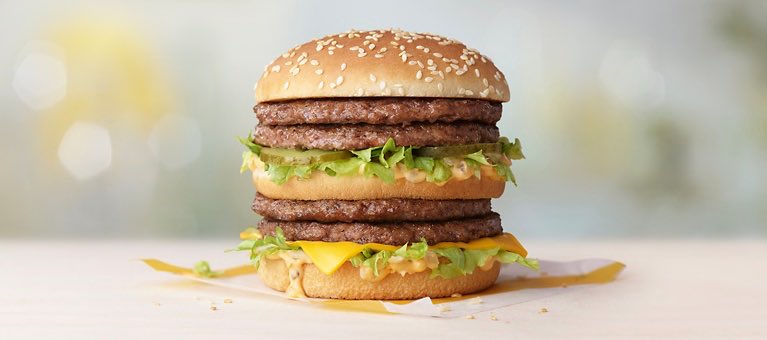 SimonRGandy's tweet photo. What is @McDonalds doing to coincide with #COP26Glasgow? To show that they understand we all have to reduce our burdens?
This. #Grotesque. ☹️ https://t.co/HNN9Dmn77Y