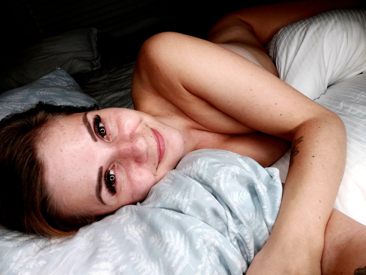 adora_amour's tweet photo. DMs open!
My DMs are always open on my premium sites. Wanna chat?
#inmydms #onlyfans #fansly https://t.co/ACpXxu5KR8