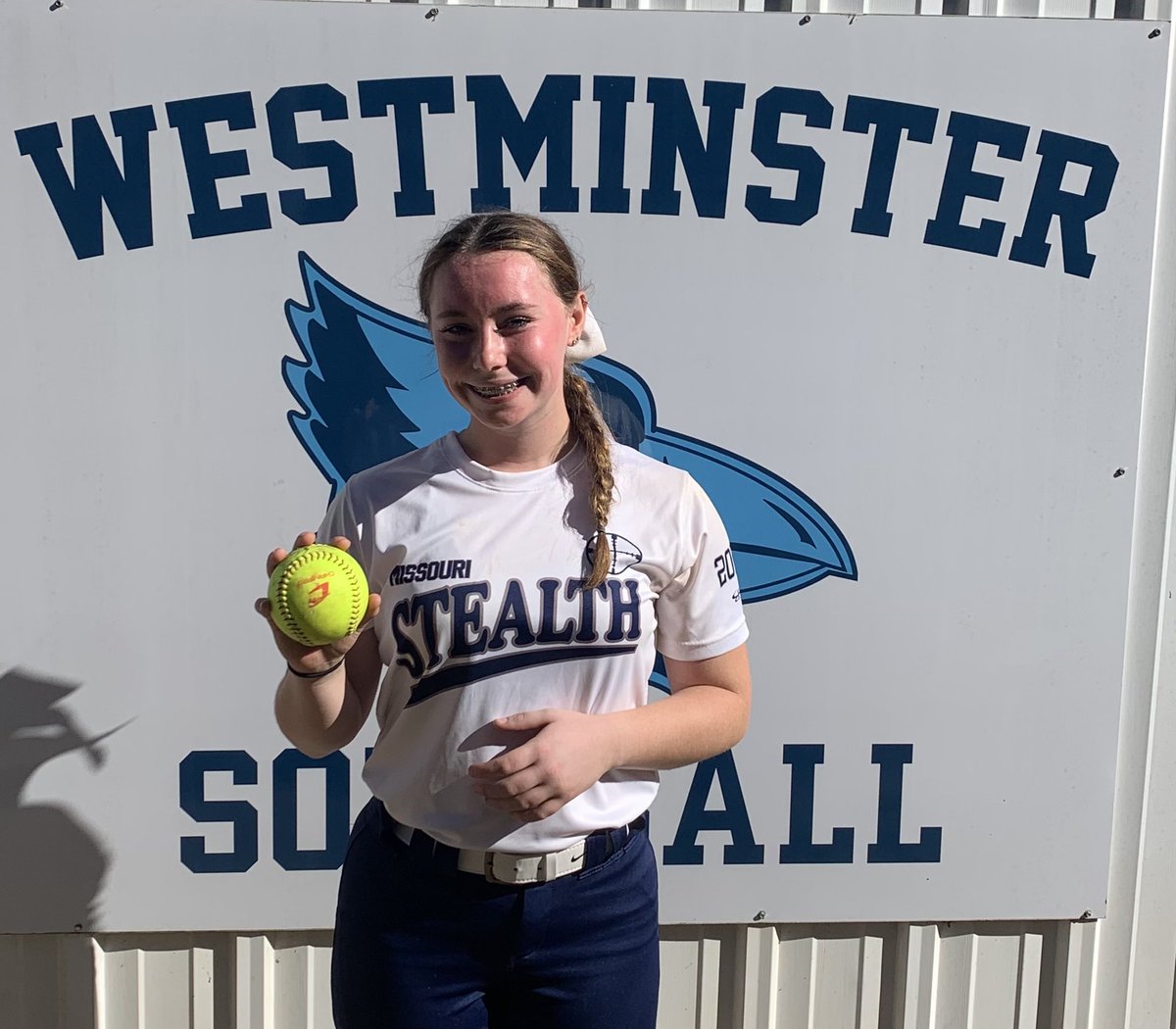 Delaney Crocker hit a dinger today to seal the win against Grit at the 18U Westminster Fall Tournament! Great hit, D!!!