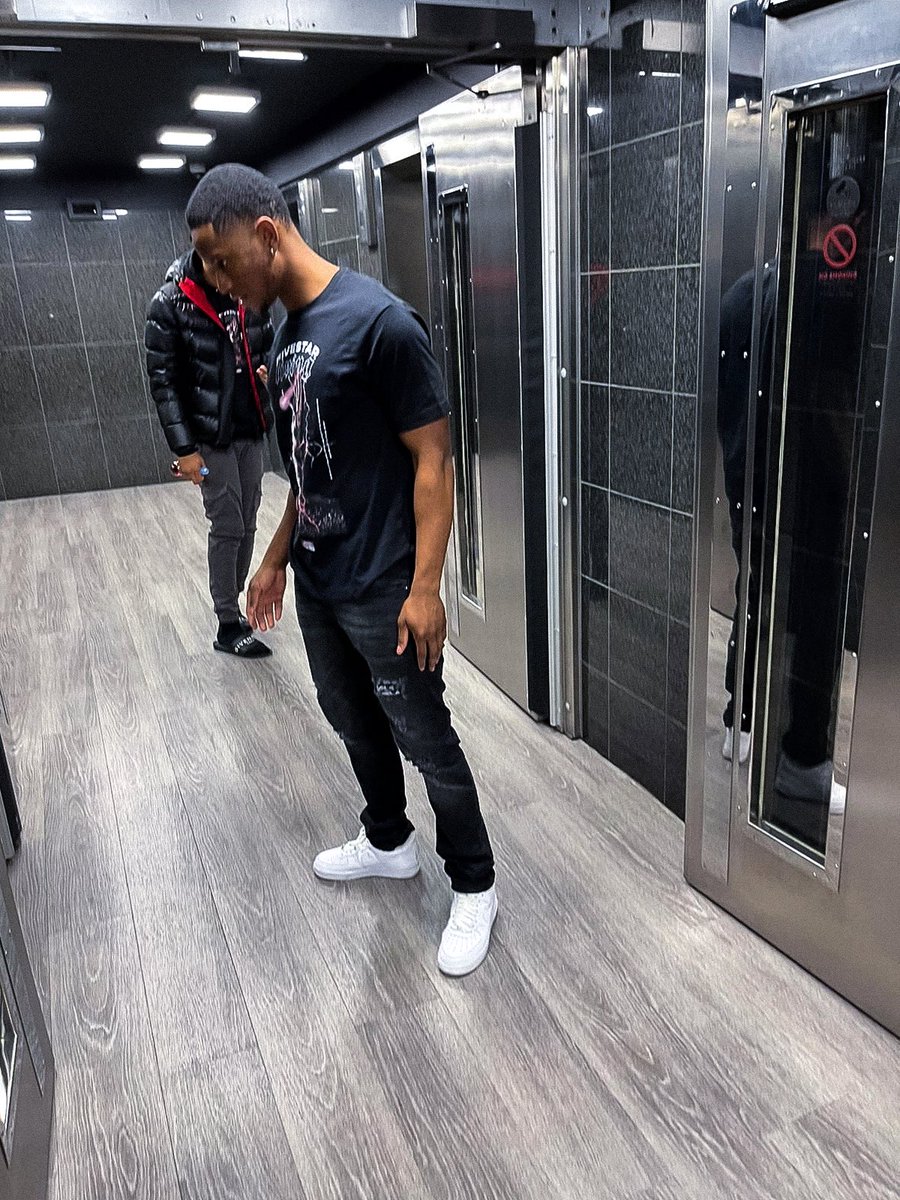 fivestarlvn's tweet photo. New drop now live
https://t.co/oPOQw4zn5d https://t.co/tc9KaF80Lx