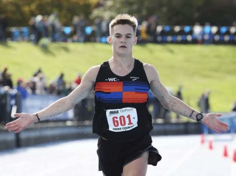 ZacKnapp's tweet photo. I finally achieved my goal. After 3 years of disappointing finishes I can finally say I’ve won a state title. As well as that we swept the team title for 4 state championships out of 5 years. This is just the beginning, I’ve got more left to give!🥇🥇 https://t.co/pdLNzgoOcY