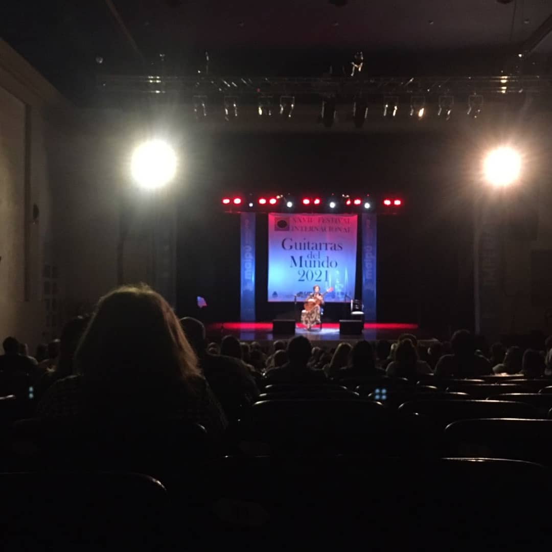 Preciosa función se vivió en #ImperialMaipu durante el 27 Festival Guitarras del Mundo, con las actuaciones de los guitarristas Rudy Flores, Mirta Álvarez, Alberto Méndez, y  Federico Tomba. Organizado por UPCN el show tuvo a la música como protagonista #VeniteAlImperial