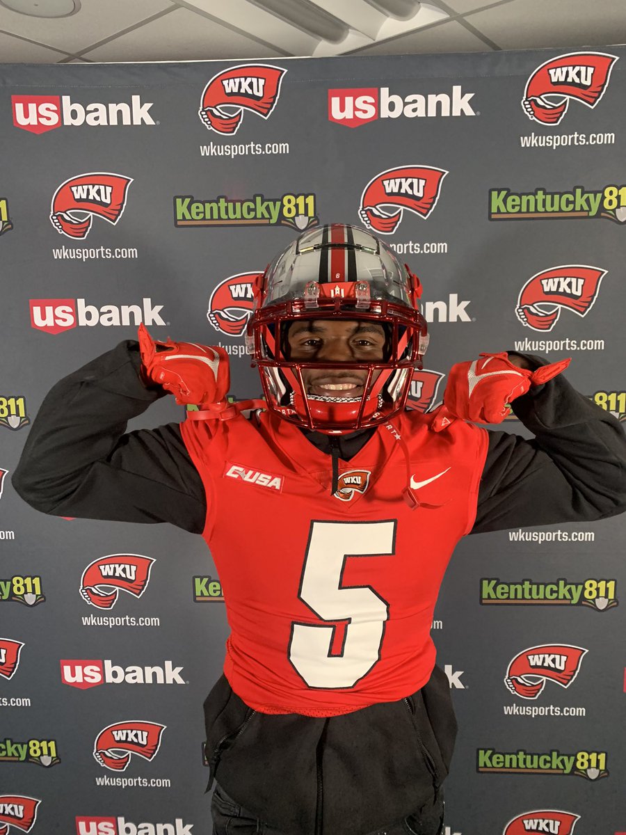 tylerflowers05's tweet photo. Had a great time yesterday at the hill!💪🏾 the boys put on a show. Thanks for having me @Locklyn33 @TBrownWKU @WKU_Rivals https://t.co/xaemuZfZSs