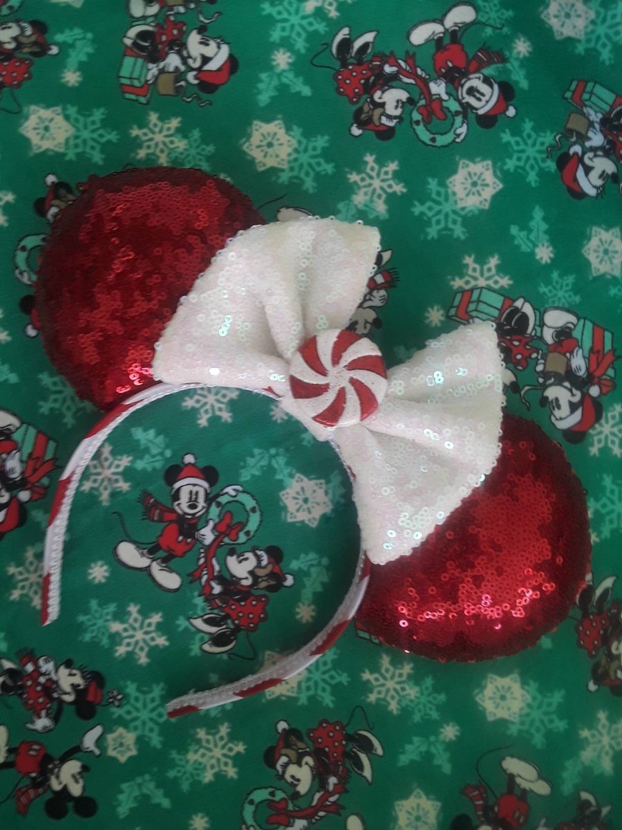 weplayitbyears's tweet photo. Christmas Peppermint Candy Cane Holiday inspired mouse ears #christmas #etsy #ears #handmade #mouseears #custommouseears #disneyears #disneyland #waltdisneyworld #disney https://t.co/jiNDBYTerq https://t.co/zEerzCeosh
