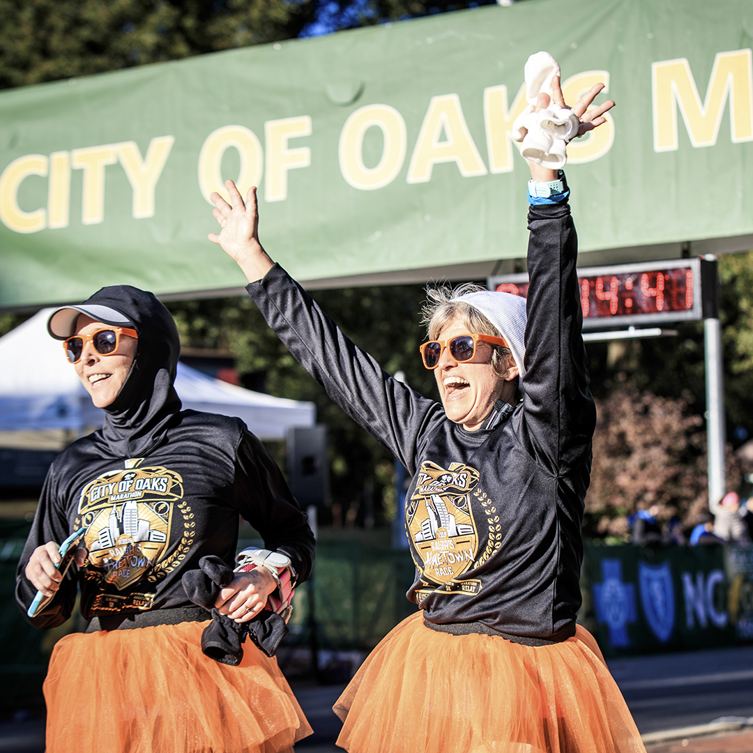 Congratulations to all of our 2021 runners. We hope you all had a great time with us. We'll be opening 2022 registration later in November so stayed tuned to get those early bird prices! 

Visit CityofOaksMarathon.com/results to see your official time!