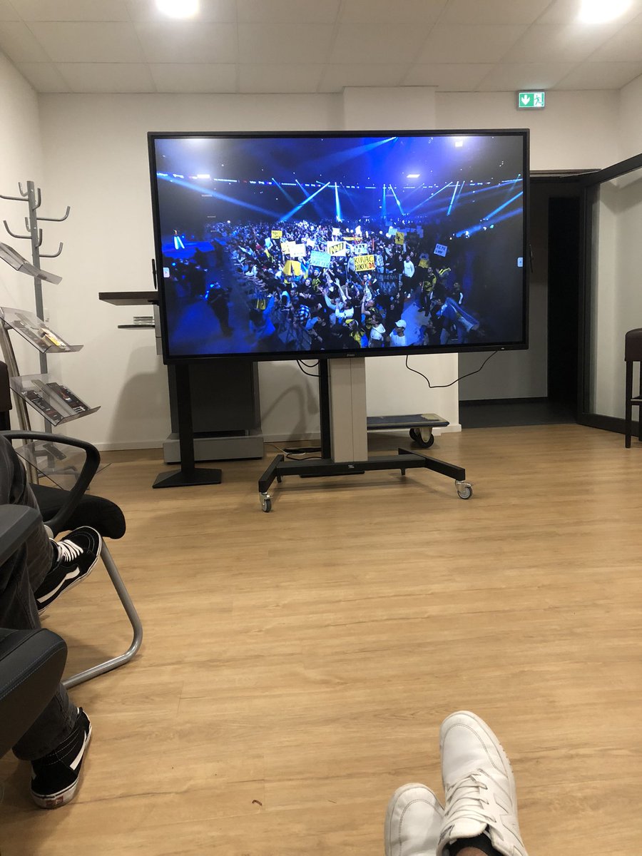 Lennart Bröker (@lennbrocs) on Twitter photo Dieses Wochenende war das nächste Modul der <a href="/ESBD_Verband/">ESBD - E-Sport-Bund Deutschland</a> Trainerausbildung!
Dieses Mal ging es um Bewegung und physische Leistungsressourcen💪
Viel gelernt, neue Sachen ausprobiert und der „Exercube“ hat mega spaß gemacht✌🏻
Jetzt noch Major Finale gucken, was will man mehr?😍 Dieses Wochenende war das nächste Modul der <a href="/ESBD_Verband/">ESBD - E-Sport-Bund Deutschland</a> Trainerausbildung!
Dieses Mal ging es um Bewegung und physische Leistungsressourcen💪
Viel gelernt, neue Sachen ausprobiert und der „Exercube“ hat mega spaß gemacht✌🏻
Jetzt noch Major Finale gucken, was will man mehr?😍