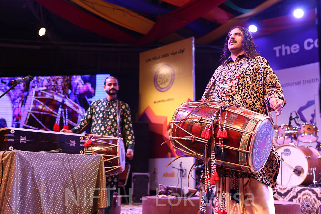 LokVirsa's tweet photo. The Lok Mela celebrations have come to an end.  
#lokmela2021 #NIFTH #Islamabad #MusicalNight #Culture #traditional #Pakistan #revivalofculture #artgallery #art #heritage #trending #trend #exhibition #artisans #punjab #sindh #Balochistan #Gilgit #KPK #AzadKashmir #Kashmir https://t.co/wgaQ7yPkoV