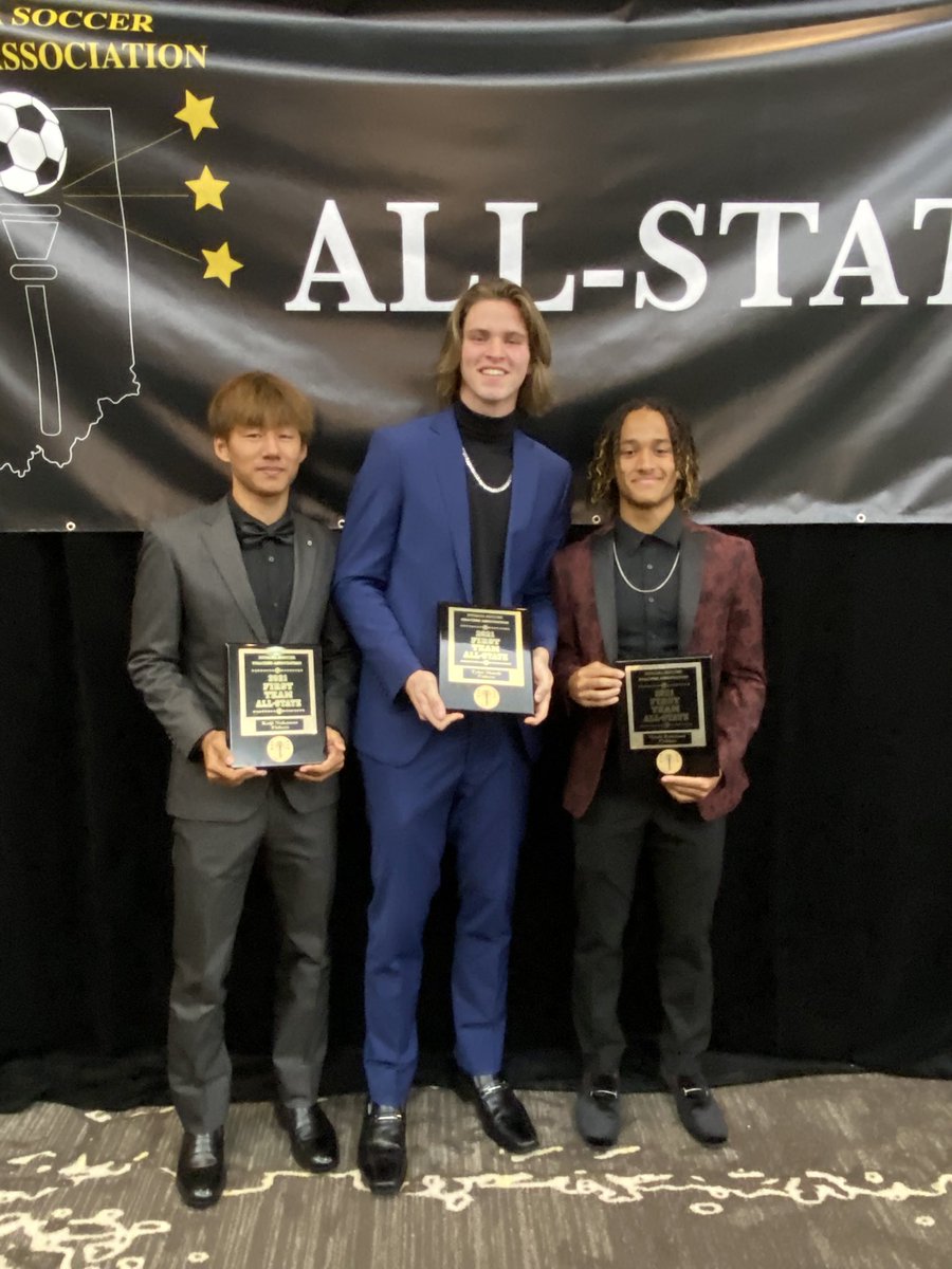 Fishers_Soccer's tweet photo. Congratulations to Tyler March, Keiji Nakamae &amp; Noah Reinhart! All 3 outstanding players earned 1st team All-State accolades at the @IndianaSoccerCA All-State Banquet today! Congratulations to Charlie Stump who earned 3rd Team All-State! Outstanding! 🐅⚽️🏆@FHSTigers @UrbanJason https://t.co/PVYOf3FdZq