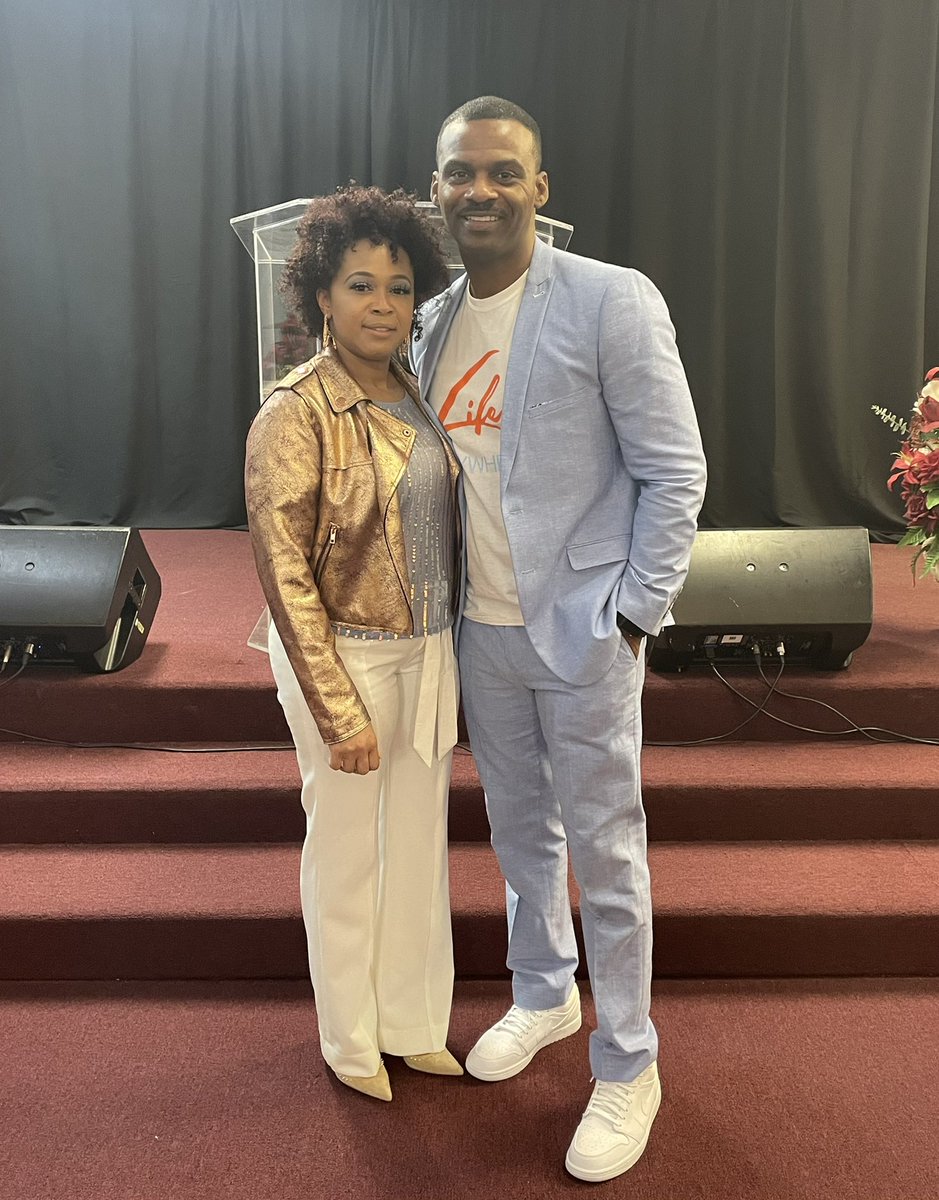 MaizeWarrenJr's tweet photo. What God did & spoke today was so necessary…today was powerful! #wearelifechurchno #LifeNation #lifeeverywhere #lifechurch https://t.co/880m7Qjjo9