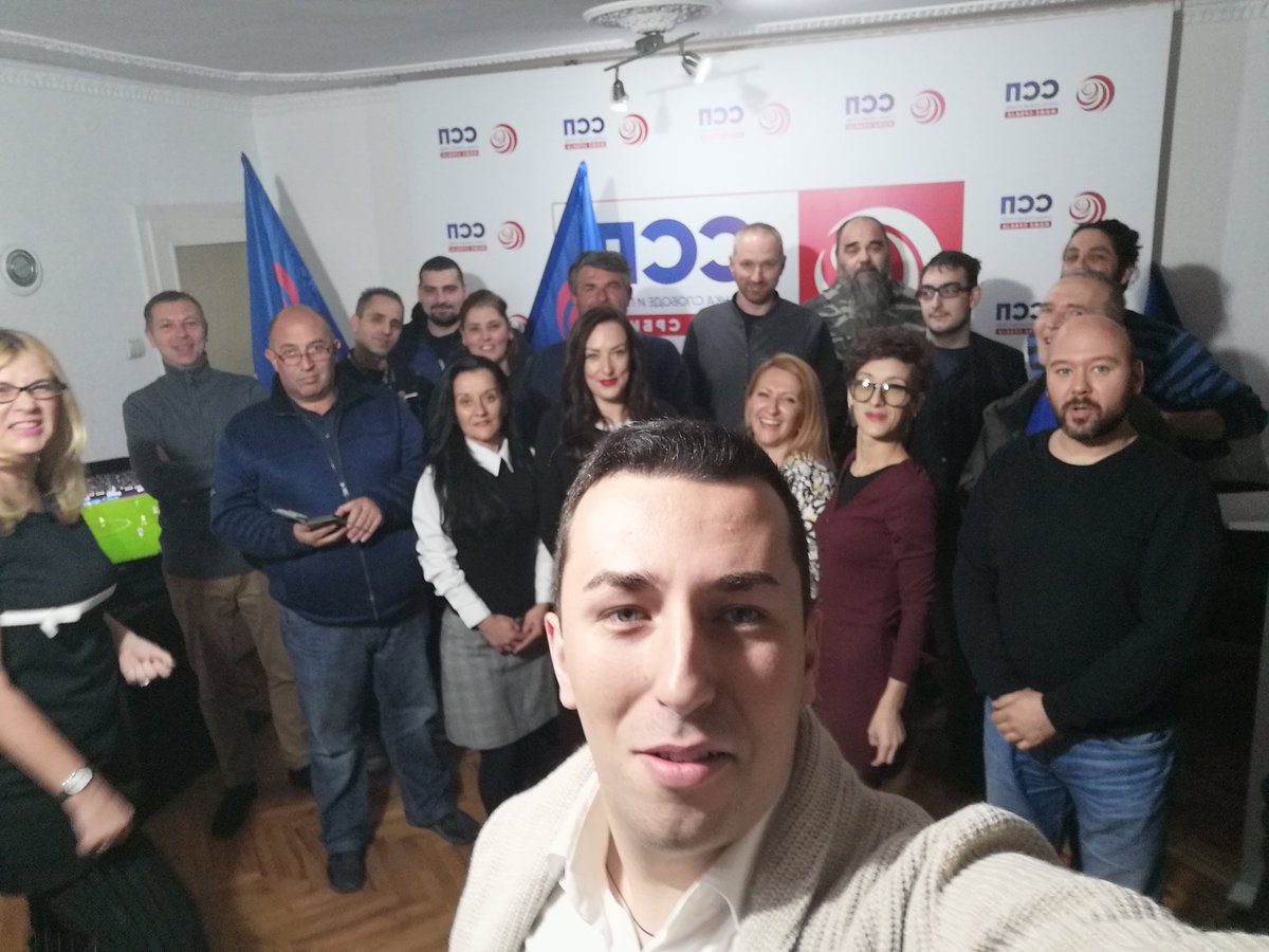 StefanBojicic's tweet image. Promene su krenule i ne mogu stati. Vreme je za buđenje.
#HRABROGRADE
#ADUM
#možesrbija
#MOŽEKRUŠEVAC