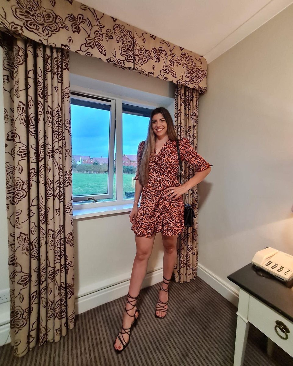 🇬🇧 DANNIELLE KAHN 🇬🇧 
We are proud to introduce you to <a href="/DanniKhan/">Dannielle Khan</a> from the UK. 
Dani is a top sprinter with a golden heart. We had a few chats and a great feeling. We are convinced! A great match for our team. 

Welcome Dannielle! 
#DePloegOpDeRoot