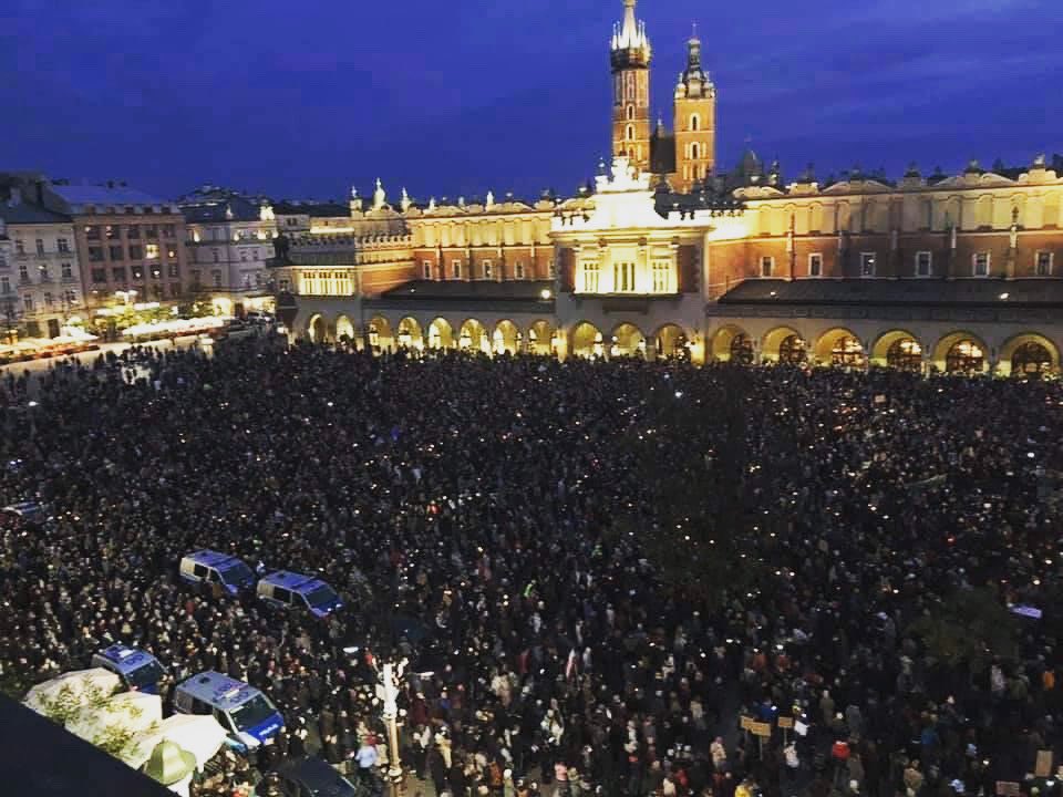 Krakow #AniJednejWięcej