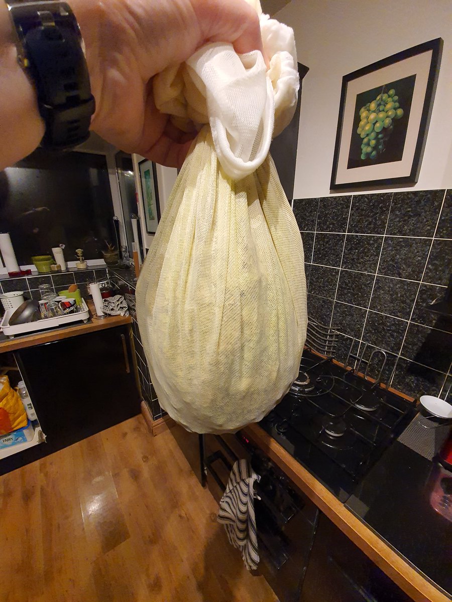 whale_beer's tweet image. Ever imagine why your favourite IPA costs so much? It takes a bag of hops this big to hop up a twenty litre brew. Imagine what it takes to make a big batch brew. New IPA coming soon.

Thanks to @BeerTorrent for the lend of the big bag. #beer #dry hopped #CraftBeer