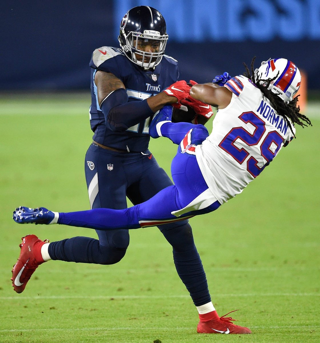 osa_abepodcast's tweet photo. Gotta ask, which is worse? A mean STIFF ARM or a viscous HURDLE in football?

#OAPod #NFL https://t.co/GWCIn66EWG