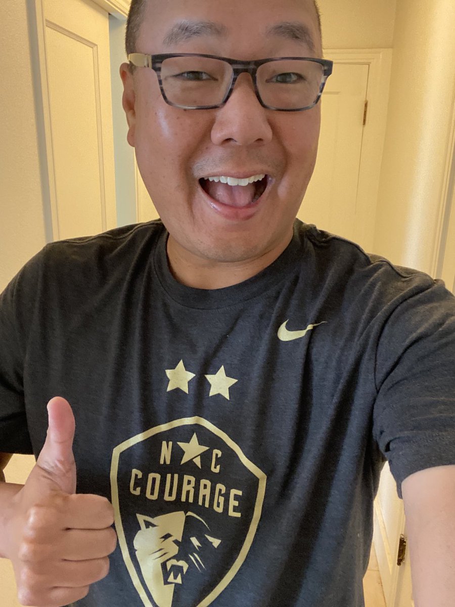 brentsasaki's tweet photo. I’ve never had a favorite @NWSL club before, but thanks to @SaraToussaint I do now! Like my new t-shirt Sara?! Let’s go @TheNCCourage #Playoffs #NWSL https://t.co/JHDbzEtfZB