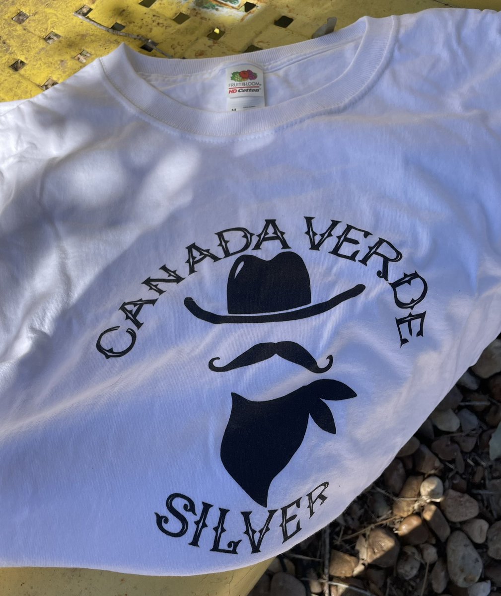 I’m doing a Thanksgiving giveaway for this beautiful engraved copper pendant and a free Canada Verde Logo t-shirt, AND 25% off any Christmas item of your choosing! Rules a very simple! 
1. Like this post
2. Retweet or quote 
3. Comment 3 friends
give-a-way will end on the 20th