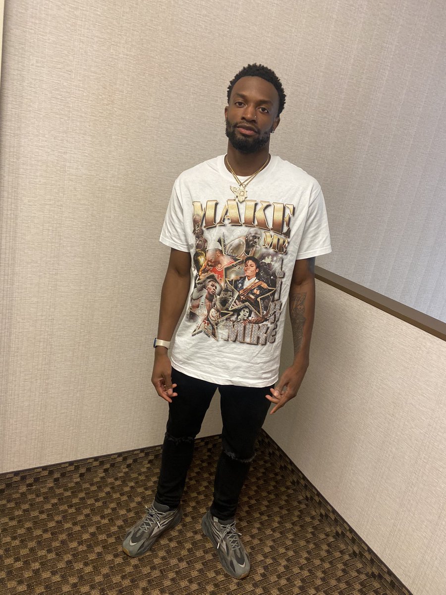 Tphatt_'s tweet photo. Grew up wanted to be Like Mike , now they wanna be Like Me🥇 https://t.co/kpZjogxmbE