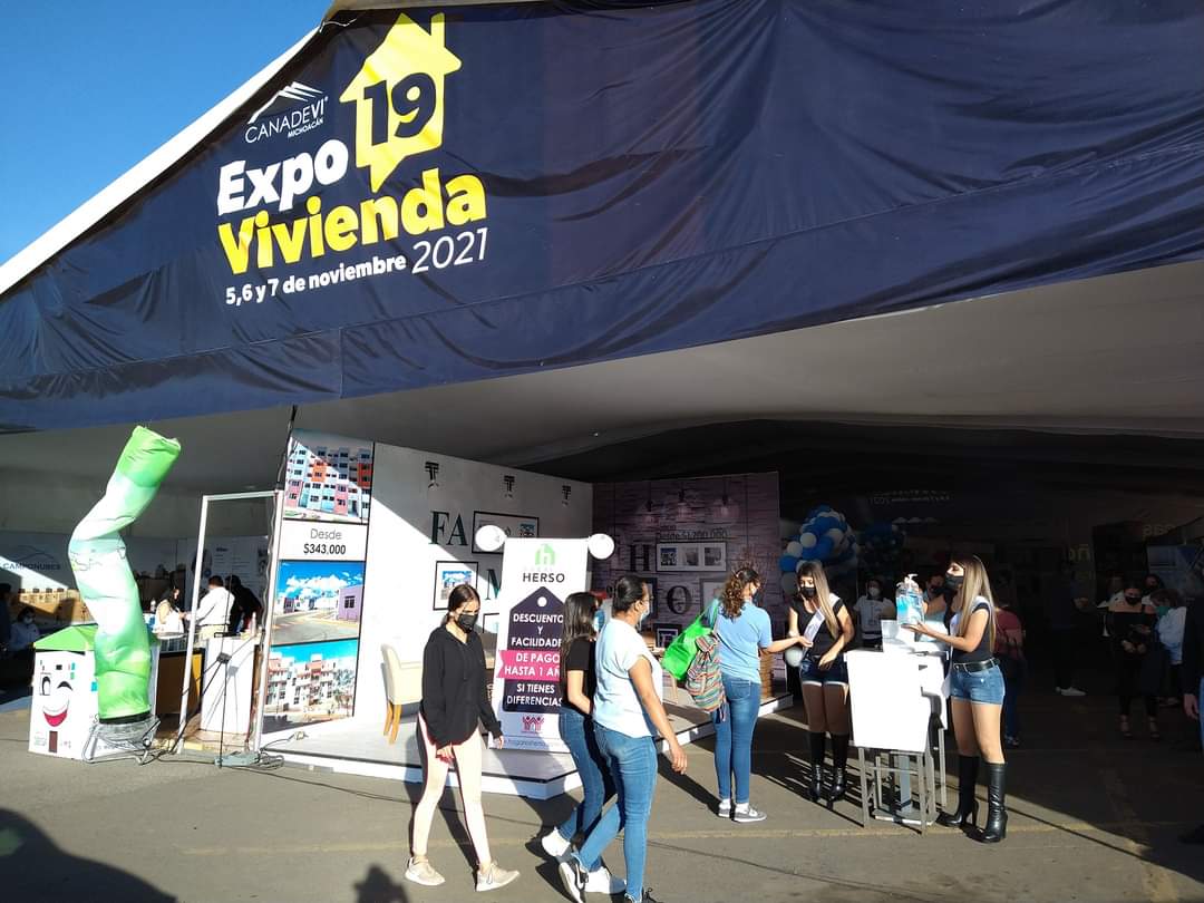 Te esperamos en el Stand #11, hasta las 6:00 pm. i No te quedes sin tu nuevo hogar!.