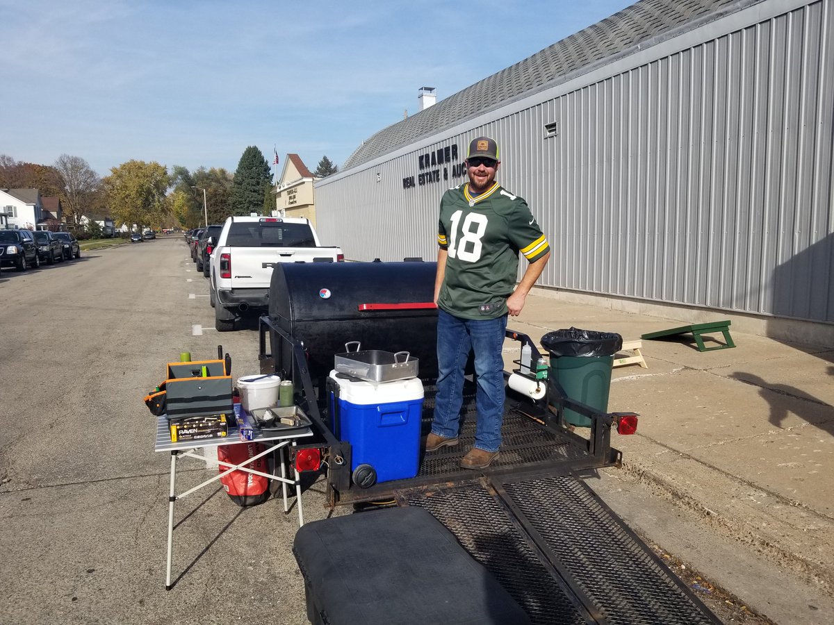 Bill_Michaels's tweet photo. @JimsBarPdc is ready.
Come on in @packers fans https://t.co/rKvandnfK3