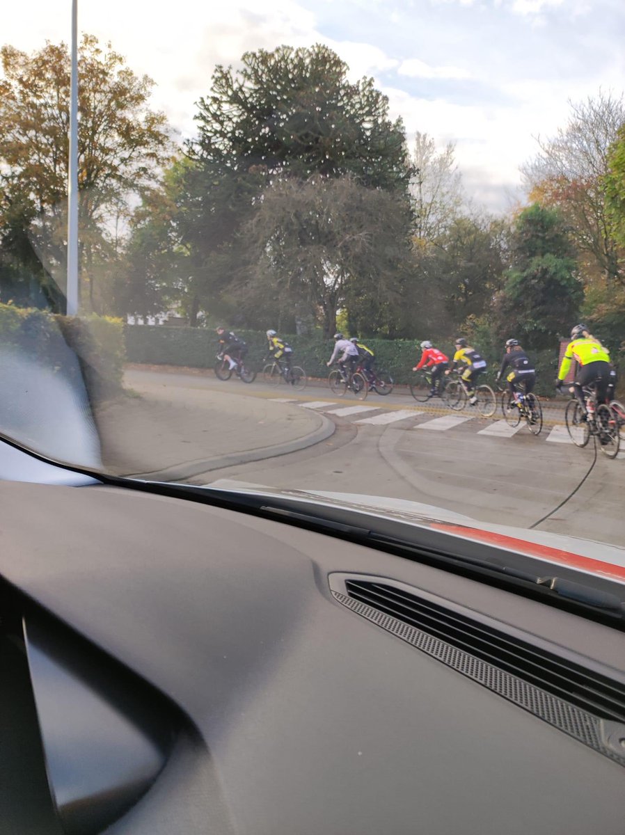 Isorex No-Aqua Ladies Cycling Team tweet media