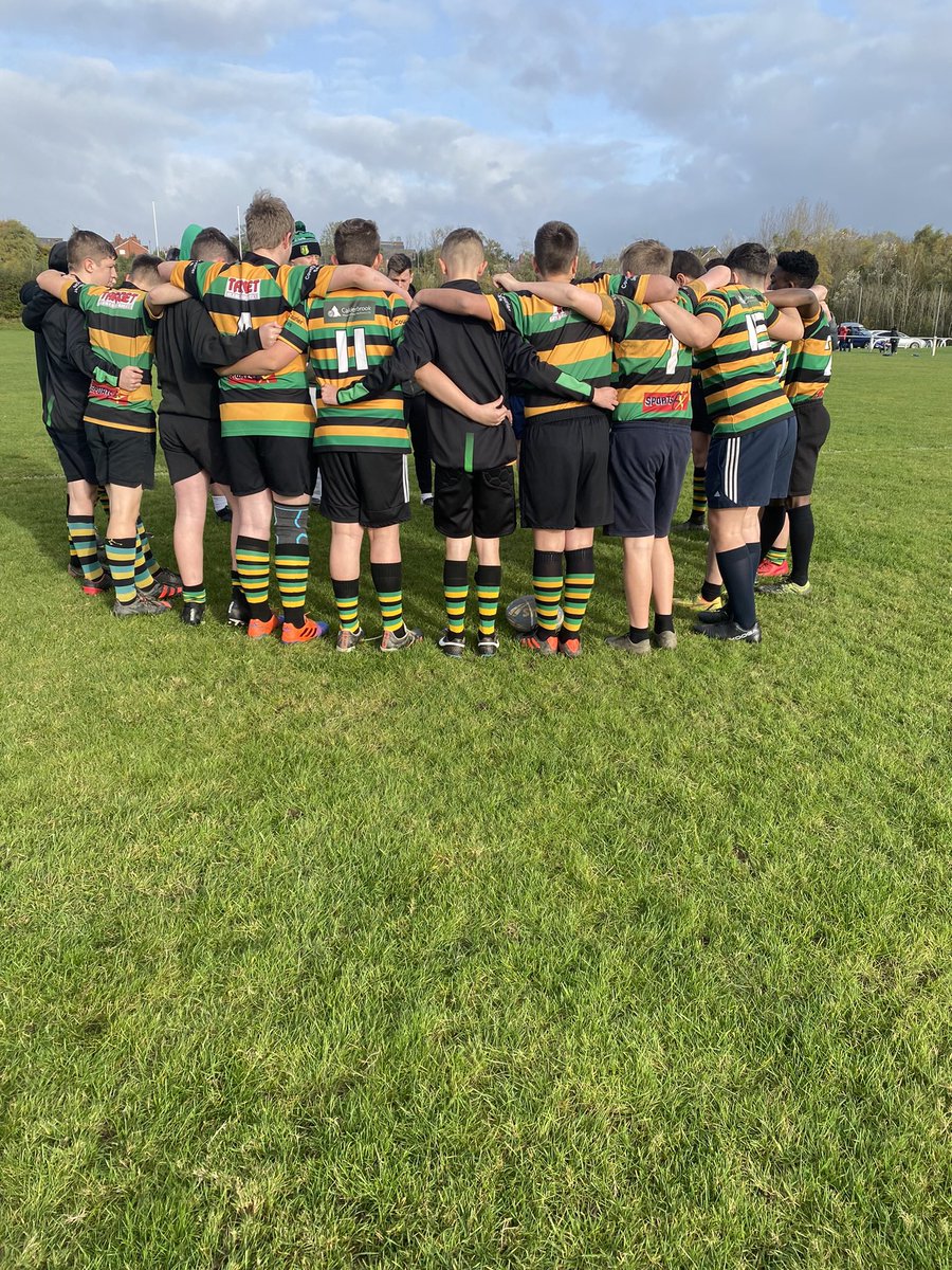 lisa_j79's tweet photo. Ellis made me so proud today. He made sure the opposition was ok when he went down until help arrived. #bestteammate #rugbycorevalues #sportsmanship #bandofbrothers https://t.co/XYMeBSg3jl