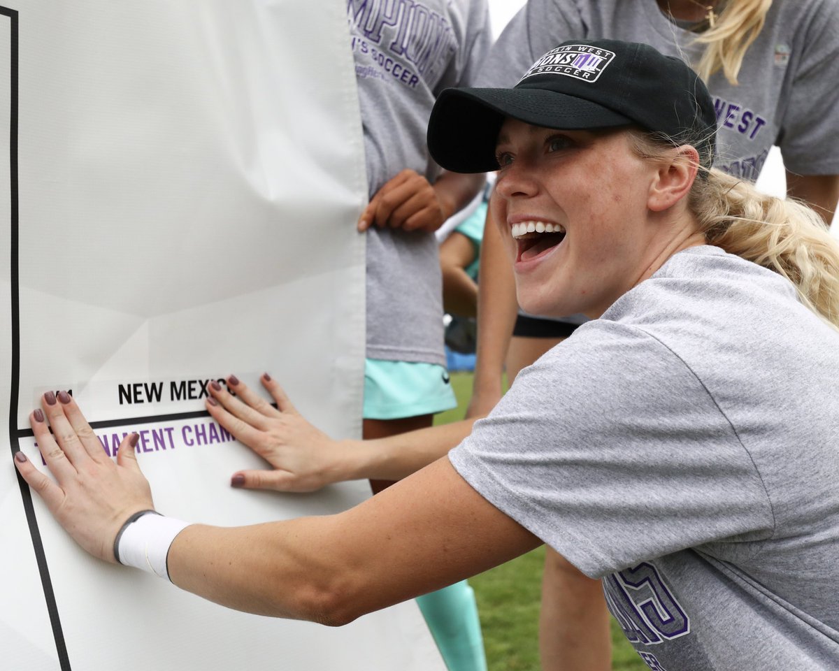 Lobo Women's Soccer tweet media