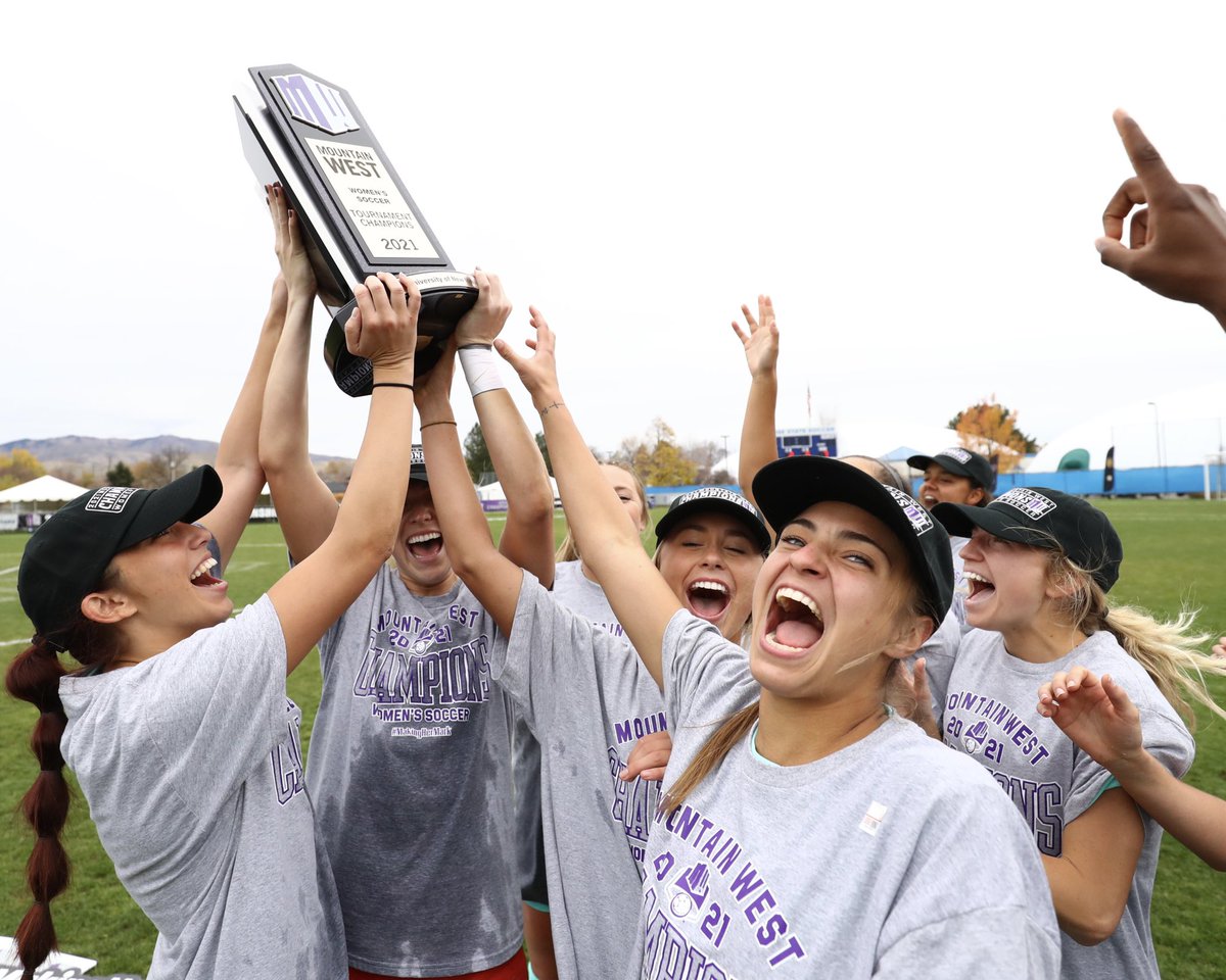 Lobo Women's Soccer tweet media