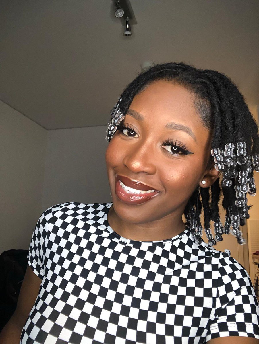 eternalrootsco's tweet image. Welcome to #stylesunday with @eternalrootsco | Discover the land of plant-based beauty 🌿

Nancy (@nbklocs) is back on our ig feeds to show you her top 5 looks for styling locs &amp;amp; beads 

Click the link below to discover more 👇🏾

instagram.com/reel/CV_J7FPDH…