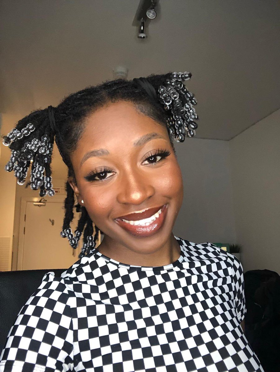 eternalrootsco's tweet image. Welcome to #stylesunday with @eternalrootsco | Discover the land of plant-based beauty 🌿

Nancy (@nbklocs) is back on our ig feeds to show you her top 5 looks for styling locs &amp;amp; beads 

Click the link below to discover more 👇🏾

instagram.com/reel/CV_J7FPDH…