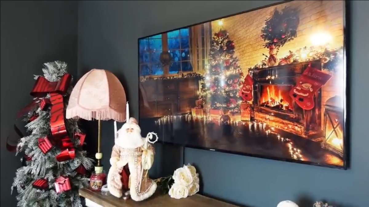 fionalovesgabi's tweet photo. the most lovely xmas decorations everrrr https://t.co/kEZS7wKQlx