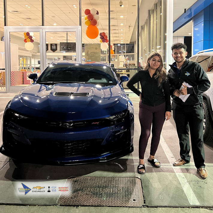 CourtesyChevCom's tweet photo. Jennifer got a great deal on this cool 2020 #ChevroletCamaro assisted by Gabriel Repass. Interested in a great deal on a quality #CourtesyChevrolet vehicle, call Gabriel at 602-313-0884. #TheCourtesyWay #FindNewRoads #ChandlerChevrolet #Camaro #MuscleCar #Chevrolet #Repass4aChevy https://t.co/AisFTlvj7K