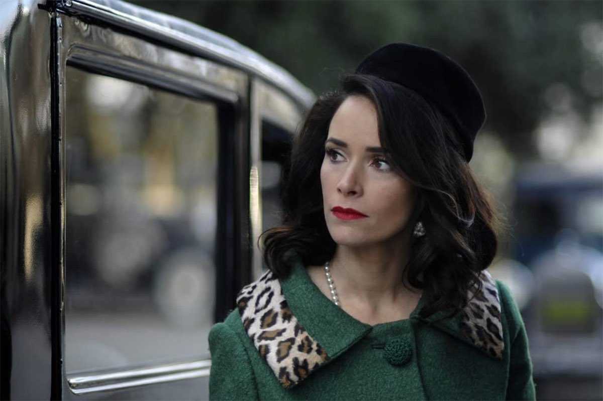 GissaneSophia's tweet photo. “Lucy Preston was strong not because she hardened her heart in the face of adversary, but because she continued to leave it open in spite of the pain she lived through.” #Timeless https://t.co/PMBmeReBuR… https://t.co/w15uSmJM7u