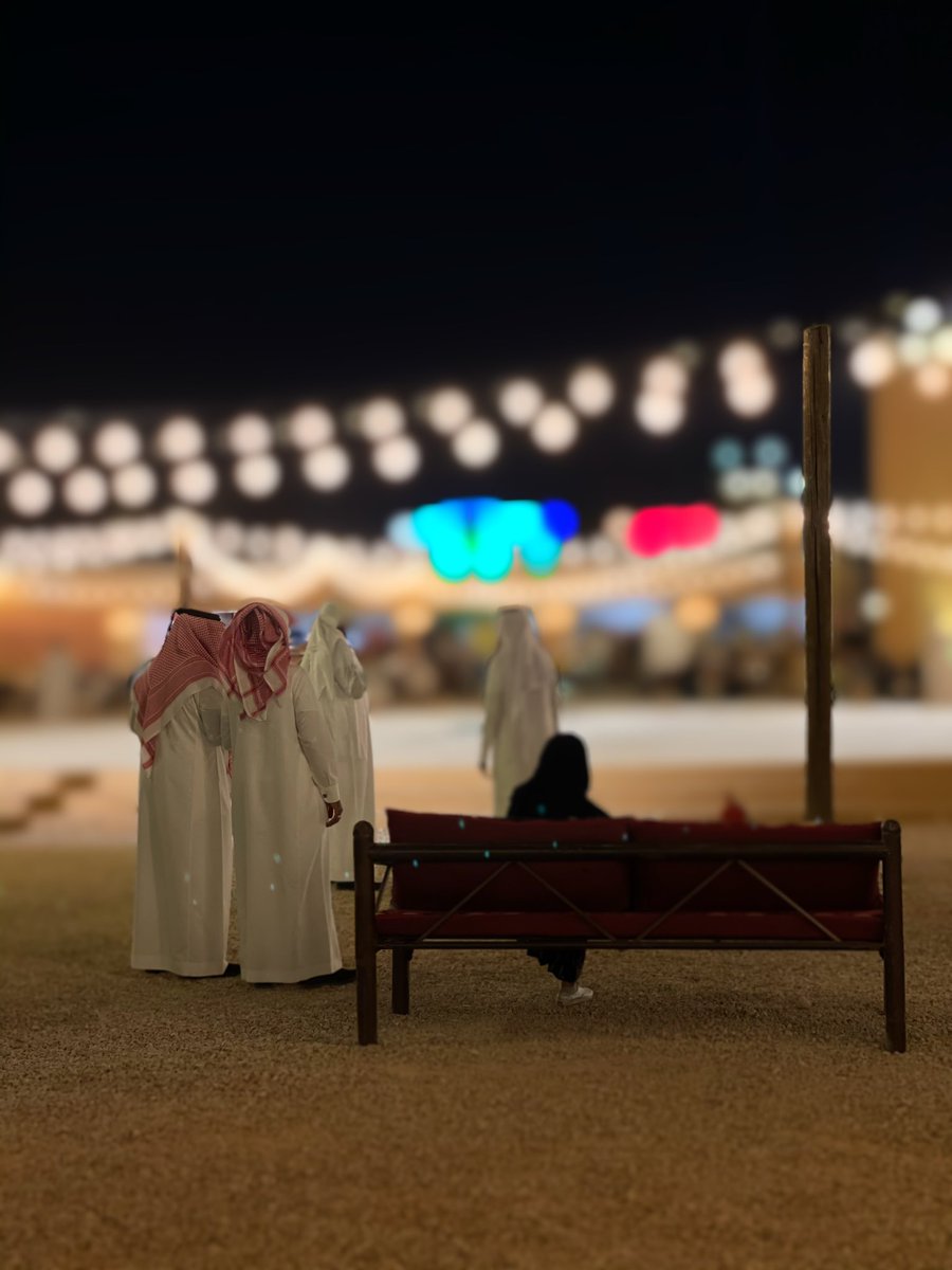 sultanah8888's tweet photo. @RiyadhSeason تصويري لفعالية قرية زمان 🌸😎 https://t.co/FstkzoaKfH