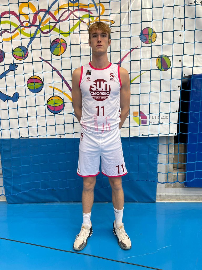 Lucas Schiebelhut debutaba como titular hoy con nuestro #SilverZentro, dejando claro que #juntossomosmas
¡Enhorabuena!

 #GoGarnet
#SilverZentro
#DragonSpirit
@sunchlorella_jp 
<a href="/HuaweiSpain/">Huawei España</a> 
<a href="/cesurformacion/">CESUR. Tu Centro Oficial de Formación Profesional</a> 
<a href="/basketouch/">Basketouch Solutions Spain</a> 
<a href="/BasketCanteraTV/">BasketCantera.TV</a>