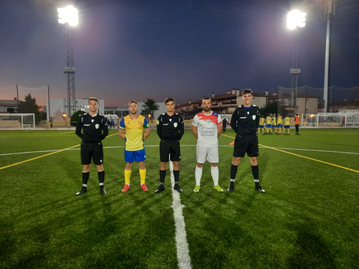 AtcoPadul's tweet photo. Gran Victoria de nuestro Senior B para afianzarse en la 3a plaza
Ogijares 89 0- At Padul Ciudad Lecrín 5
⚽️Santi
⚽️Ruben
⚽️Juanito
⚽️Carlos Fajardo
⚽️Dani https://t.co/xNB6kgp47M