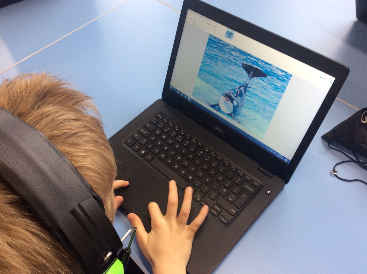 NewBrightonPS's tweet photo. Class 13 continued editing images in #computing this week. We changed the composition by selecting parts of one image and combining it with another @NBPSComputing #nbpsComputing @WeAreComputing #paintdotnet https://t.co/6izMhEfRZn